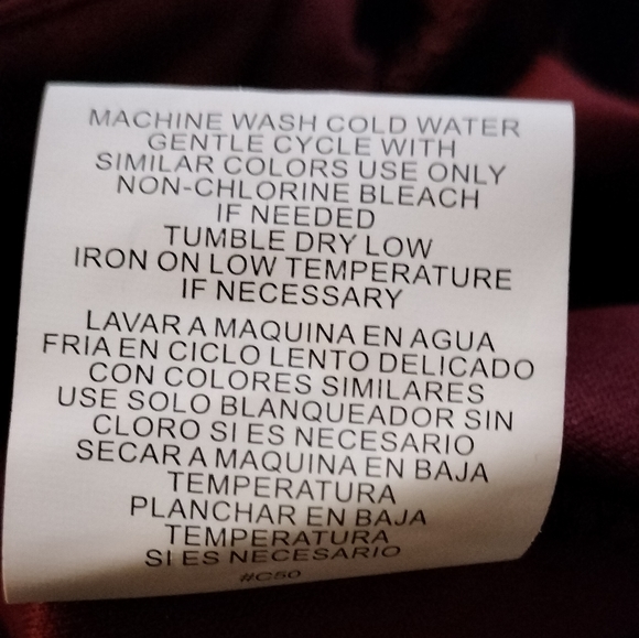 Love & piece Maroon Vneck Crop Top Size Large NWT. - Picture 8 of 9